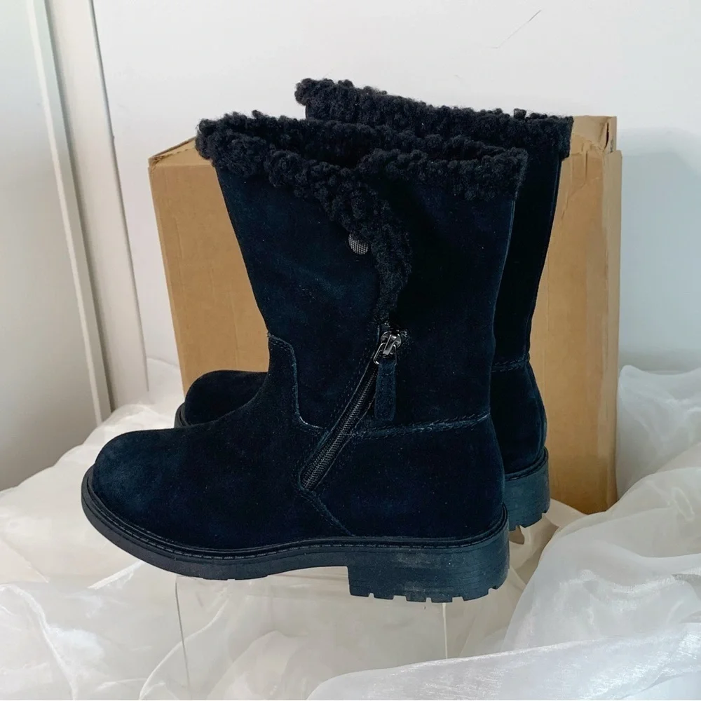 Clarks Opal Zip (Black Suede) Women's Zip Boots Black Size 7